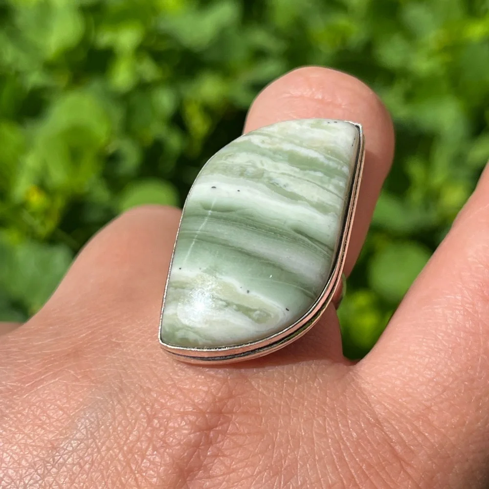 Size‎ 7 Silver plated Larsonite Ring
